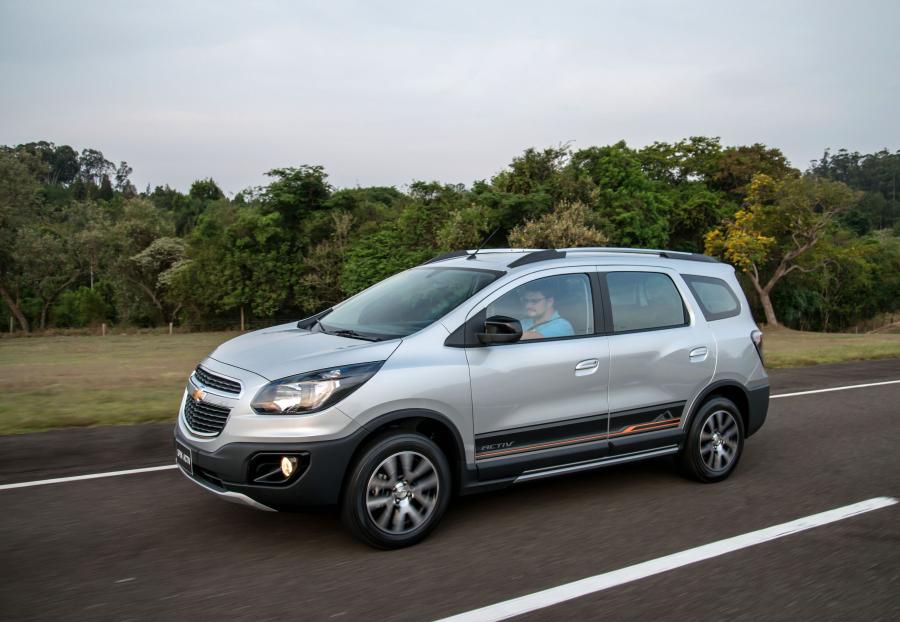  Chevrolet Spin Activ 2014 года  (фото 11 из 16)